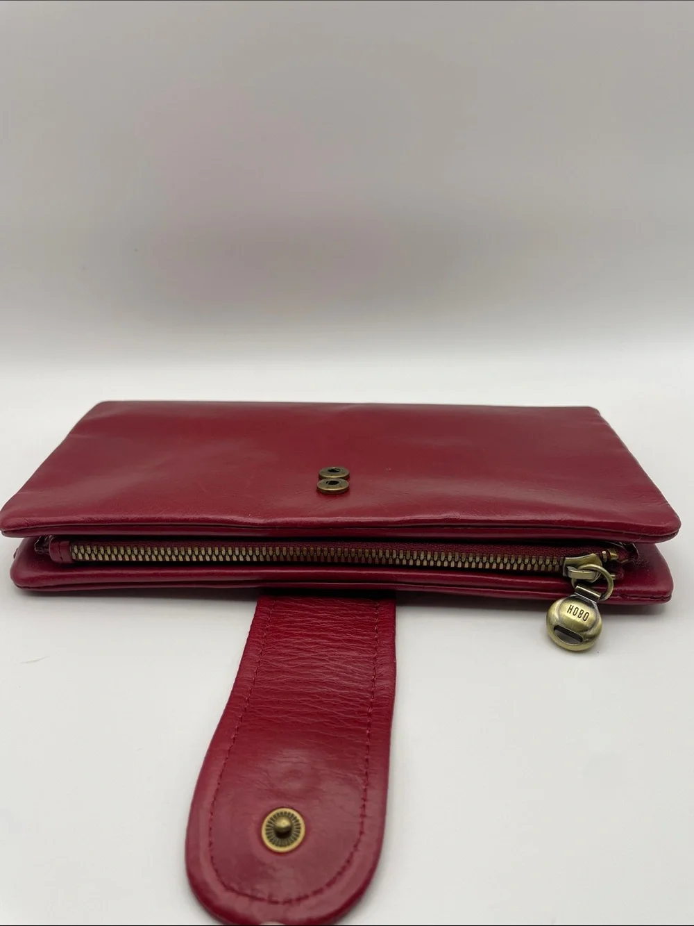 HOBO Torch Leather Wallet - Cardinal Red